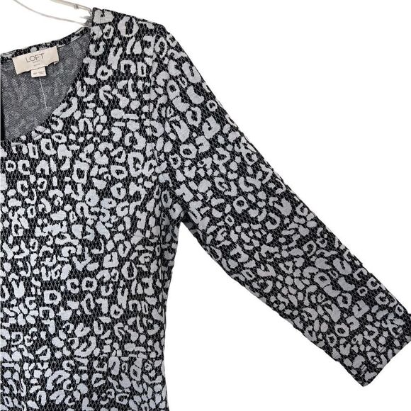 Loft Black/White Animal Print 3/4 Sleeve Knit Fit & Flare Dress Size 6P - Picture 6 of 9
